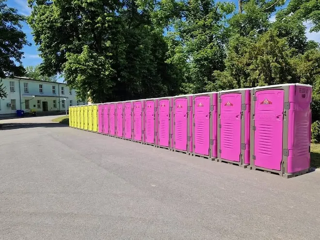 wc kabiny, pronájem Štefek, top-wc.cz (kopie)